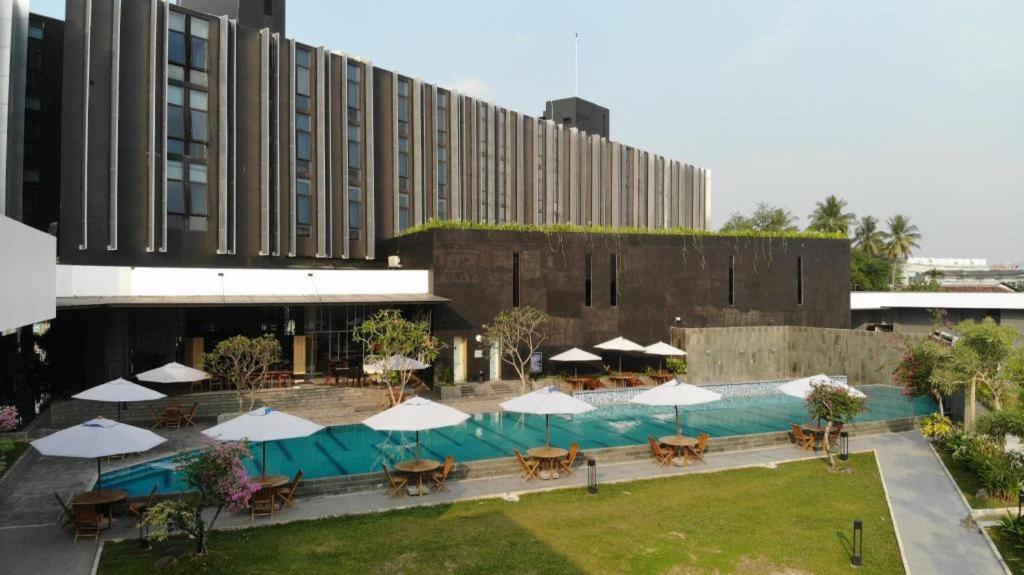 Bbc Hotel Lampung Bandar Jaya Gunungsugih Exteriör bild