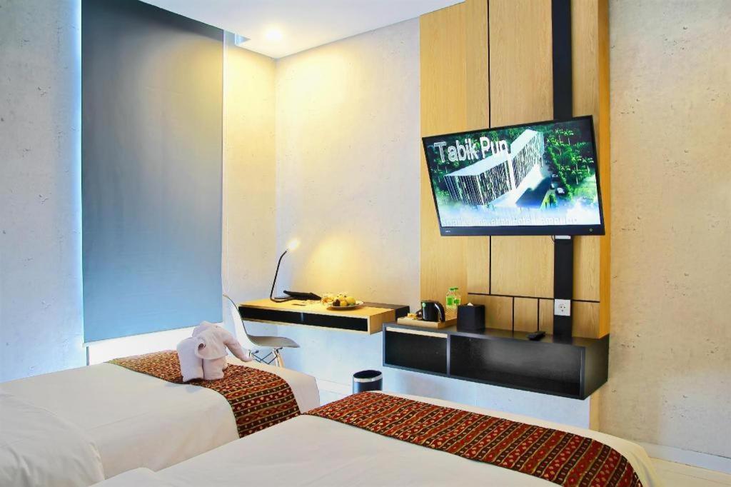 Bbc Hotel Lampung Bandar Jaya Gunungsugih Exteriör bild