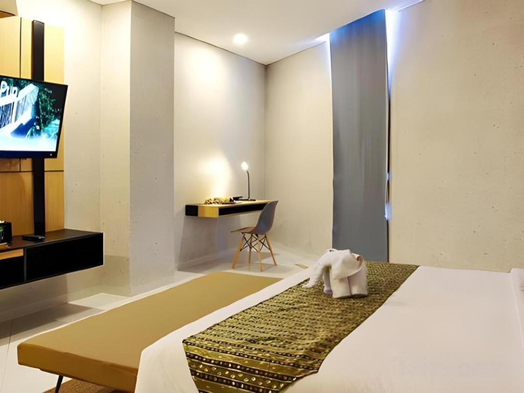 Bbc Hotel Lampung Bandar Jaya Gunungsugih Exteriör bild
