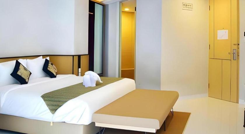 Bbc Hotel Lampung Bandar Jaya Gunungsugih Exteriör bild
