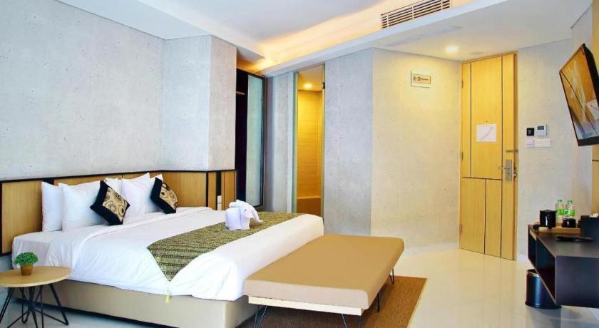 Bbc Hotel Lampung Bandar Jaya Gunungsugih Exteriör bild