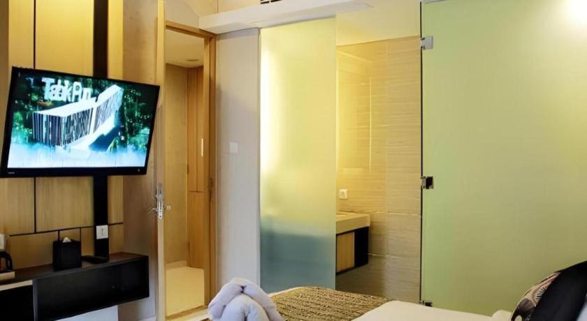 Bbc Hotel Lampung Bandar Jaya Gunungsugih Exteriör bild