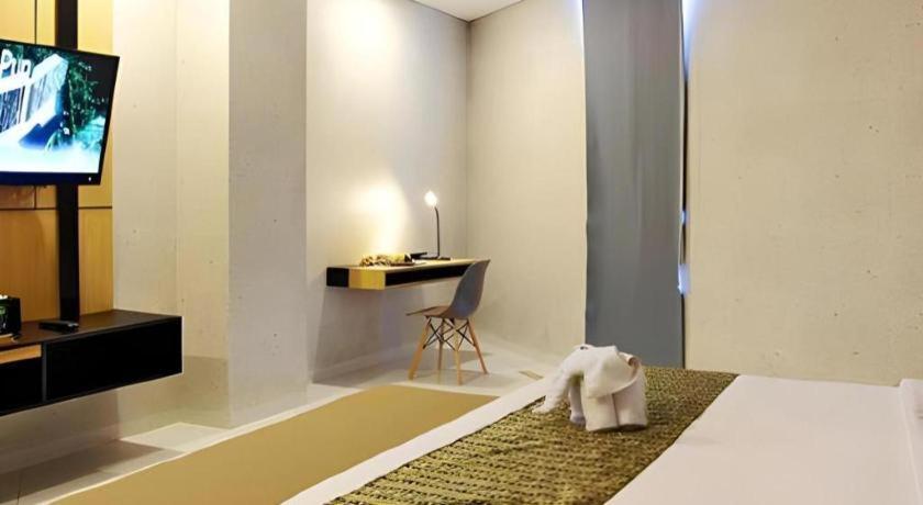 Bbc Hotel Lampung Bandar Jaya Gunungsugih Exteriör bild